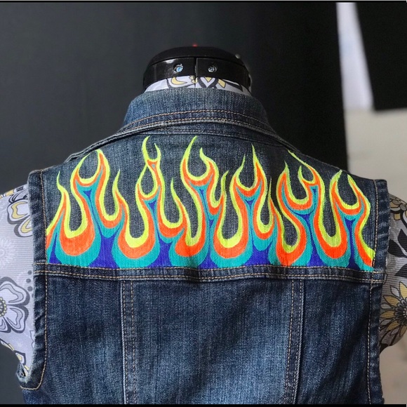 Flames Vest Hand Painted - Picture 1 of 4